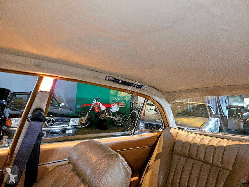 Véhicule utilitaire Jaguar (series II) 4.2...