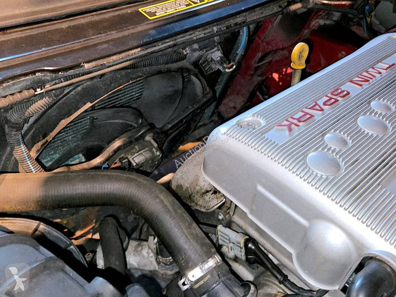 Furgoneta Alfa-Roméo (916 - update 3) _ 2.0 TS
