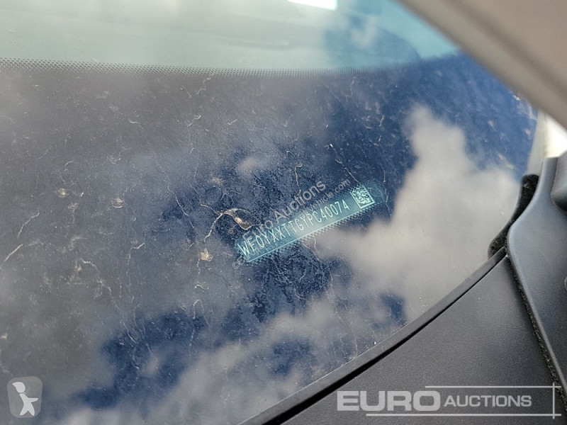 Autoutilitară Ford