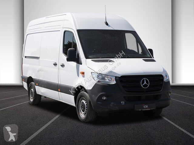 Autoutilitară Mercedes 317 CDI...