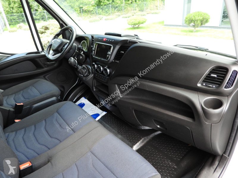 Furgoneta Iveco 35S18 DAILY