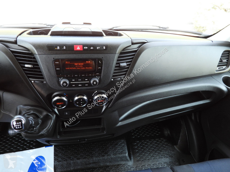 Furgoneta Iveco 35S18 DAILY