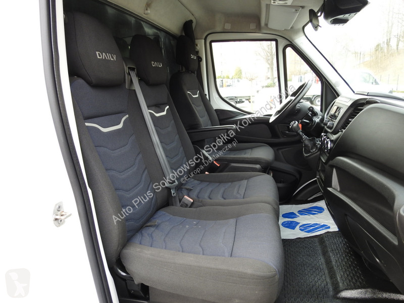 Furgoneta Iveco 35S18 DAILY