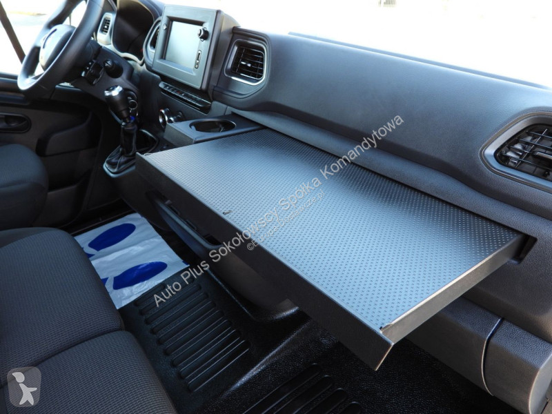Samochód dostawczy Renault  MASTER