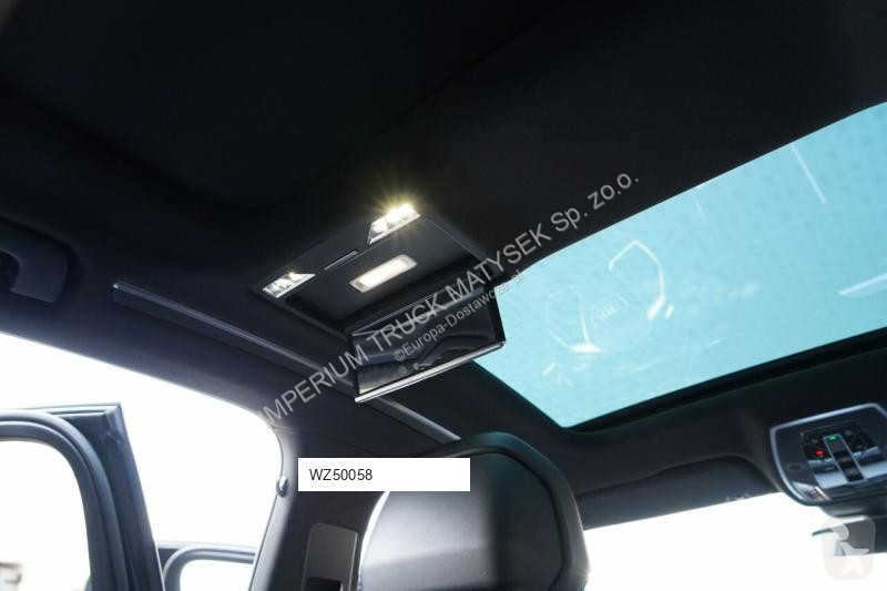 Samochód dostawczy Audi A8