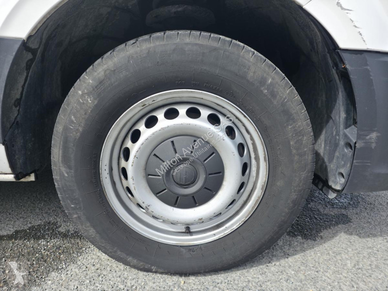 عربة نفعية Volkswagen CRAFTER 30 L3H3 2.0 TDI -...