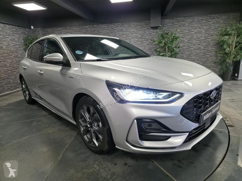 Véhicule utilitaire Ford FOCUS 1.0 EcoBoost...