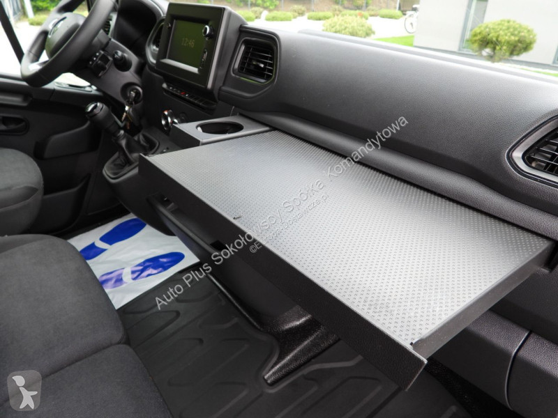Коммерческий автомобиль Renault  MASTER