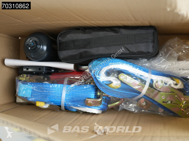 Samochód dostawczy Iveco 35C16 Neu! 3.0L...