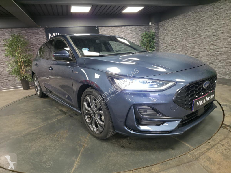Véhicule utilitaire Ford FOCUS 1.0 EcoBoost...