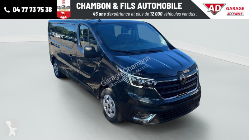 Véhicule utilitaire Renault CABINE APPROFONDIE...