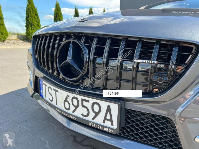 Samochód dostawczy Mercedes SLK 200