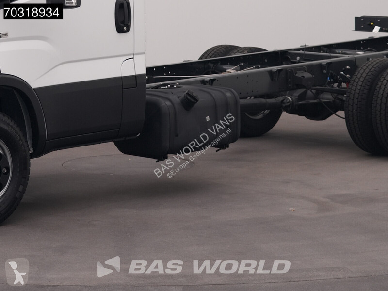 Furgoneta Iveco 72C21 Automaat 4100wb...