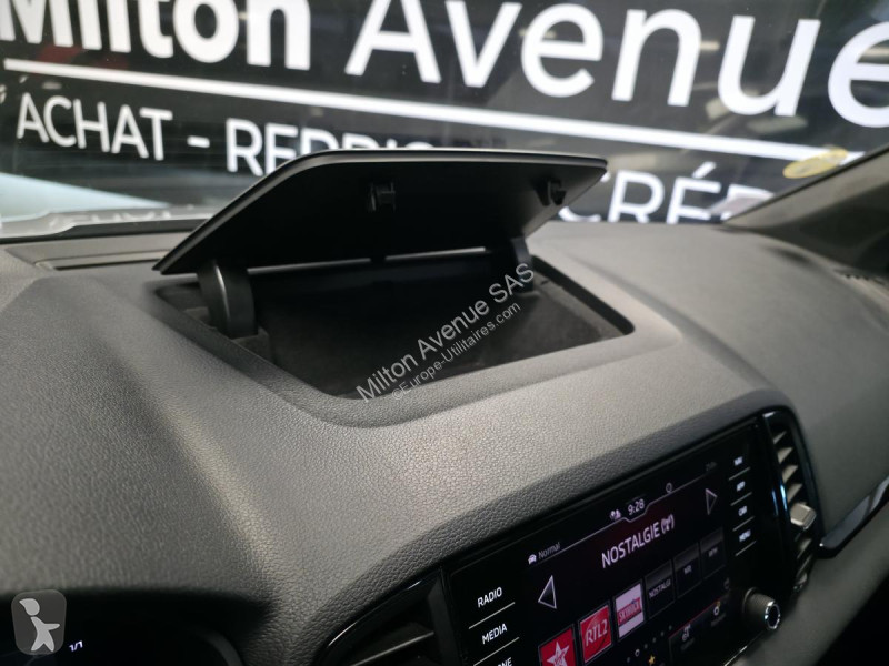 Samochód dostawczy Skoda KAROQ 2.0 TDI SCR -...
