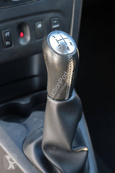عربة نفعية Dacia