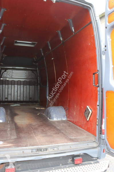 Furgoneta Iveco 70C18