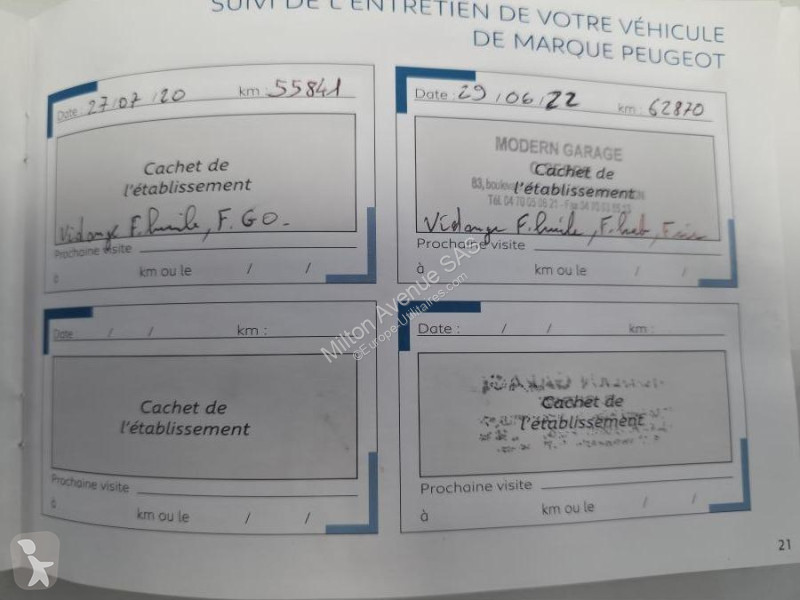 Véhicule utilitaire Peugeot 2008 1.6 e-HDi FAP...