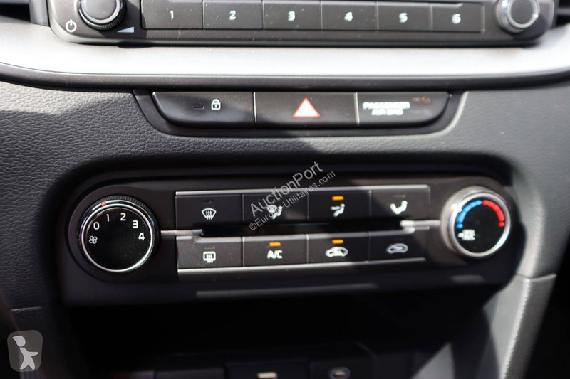 Samochód dostawczy KIA  Ceed