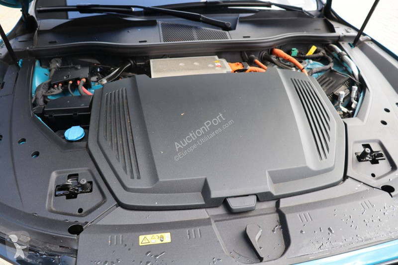 Furgoneta Audi  S Line e-tron