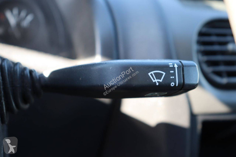 Samochód dostawczy Opel