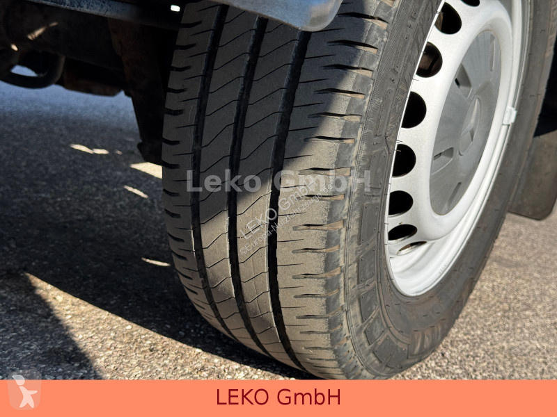 Samochód dostawczy Mercedes 313 Mit Thermoking...