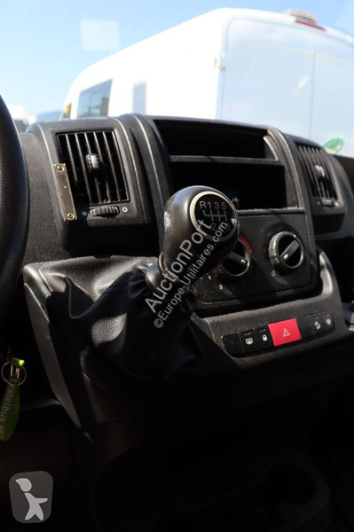 Véhicule utilitaire Fiat Maxi