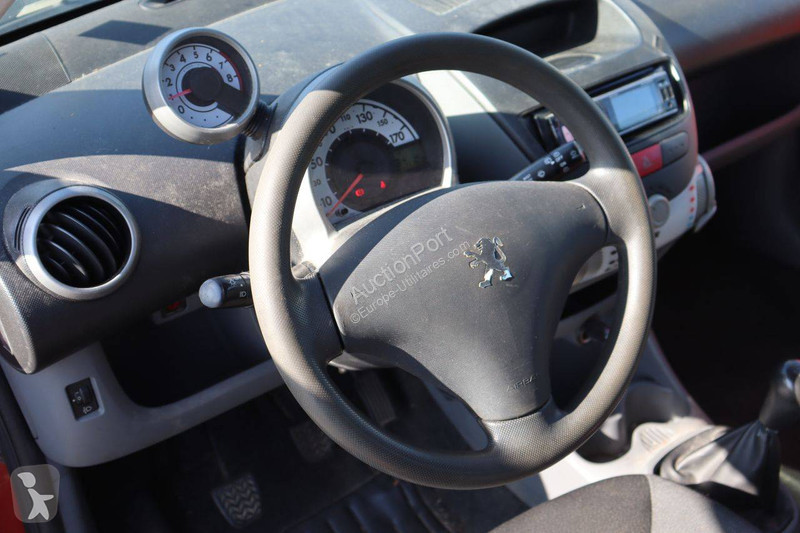 Véhicule utilitaire Peugeot