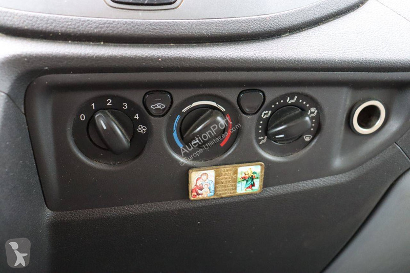 Véhicule utilitaire Ford