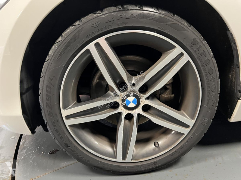 Véhicule utilitaire BMW 118i F20 Sport