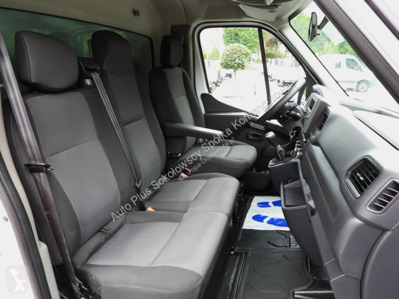 Лекотоварен автомобил Renault  MASTER