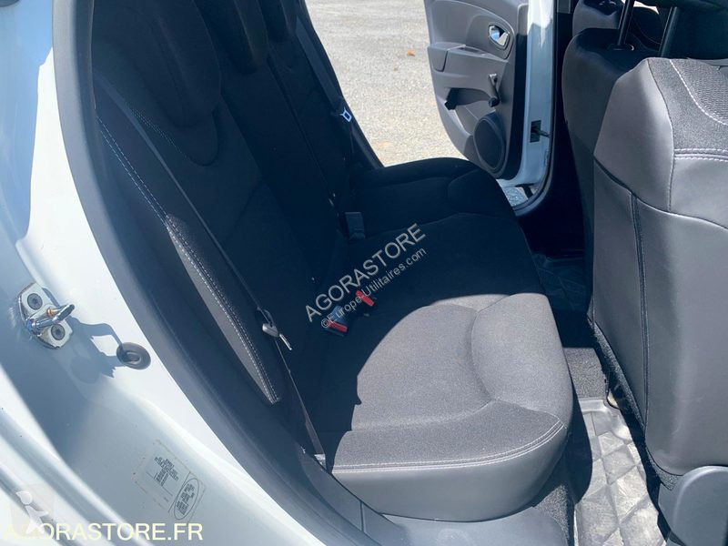 Véhicule utilitaire Renault CLIO