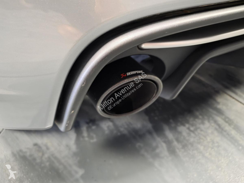 Véhicule utilitaire Abarth