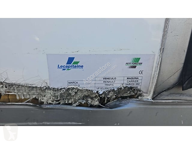 Véhicule utilitaire Renault TRAFIC