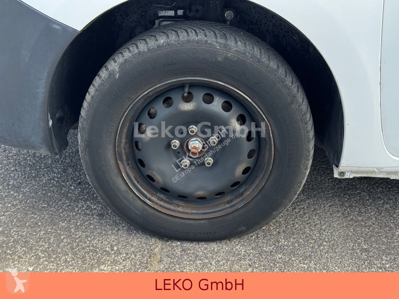 Коммерческий автомобиль Renault KANGOO EXPRESS...