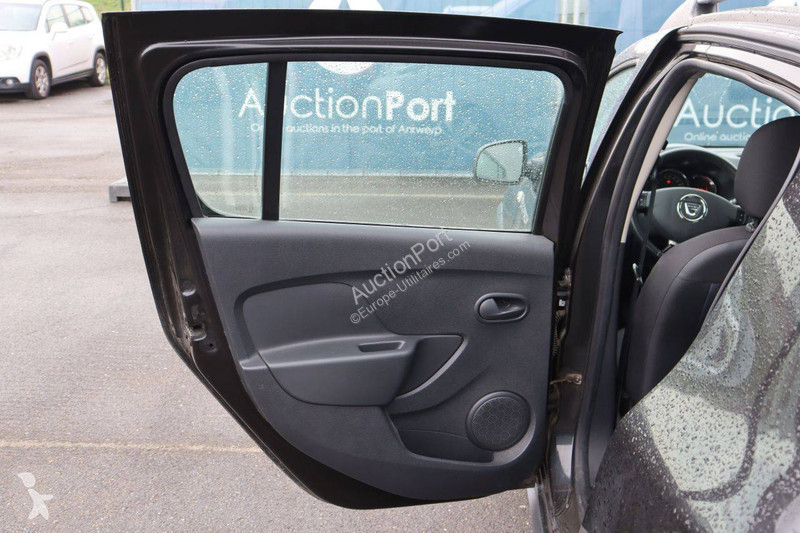 Furgoneta Dacia