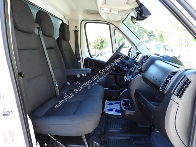 Samochód dostawczy Toyota MAX