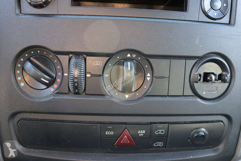 Véhicule utilitaire Mercedes 310 CDI
