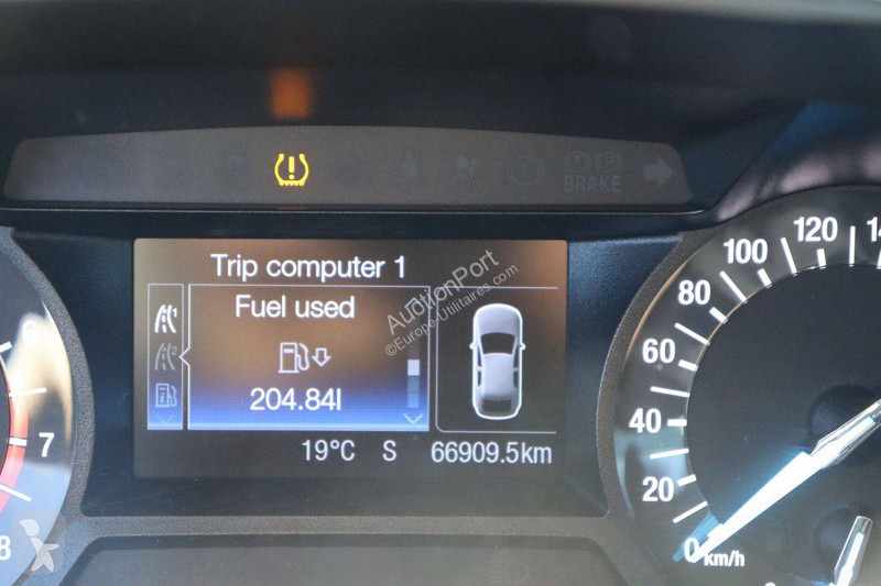 Véhicule utilitaire Ford