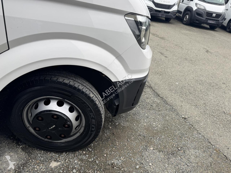 MAN TGE 3.180 BENNE COFFRE 180CH Propulsion RJ van