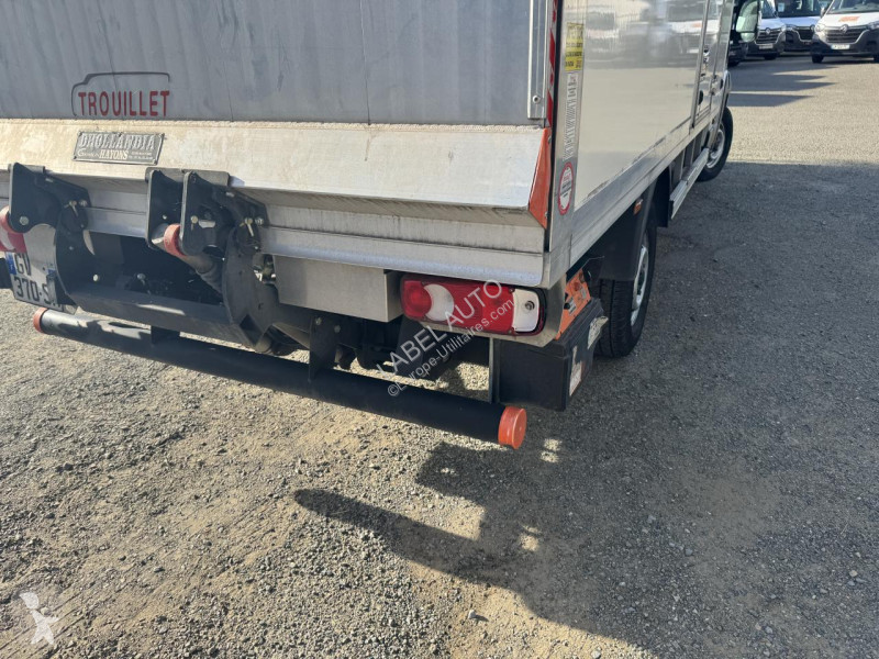 Fiat DUCATO CAISSE 20M3 + HAYON 3T5 MAXI 2.2...
