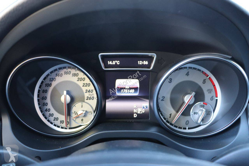 Bedrijfswagen Mercedes D GLA
