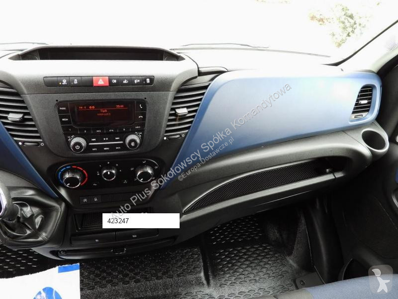 Veículo utilitário Iveco DAILY 35S14 FURGON...