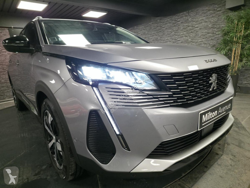 عربة نفعية Peugeot 5008 1.5 BlueHDi - 130 - BV...