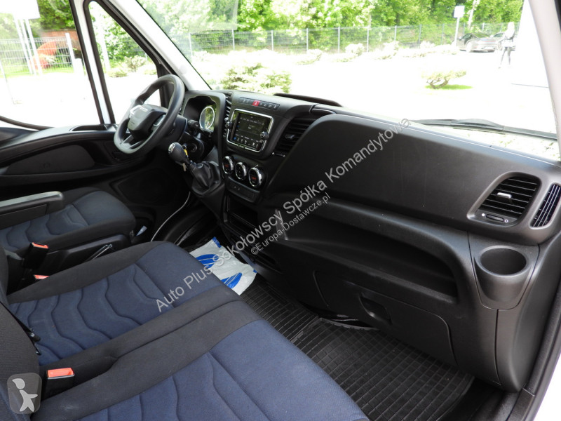Furgoneta Iveco 35C16 DAILY