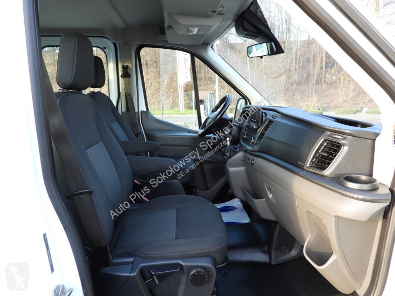 Samochód dostawczy Ford 4 x 4 TRANSIT