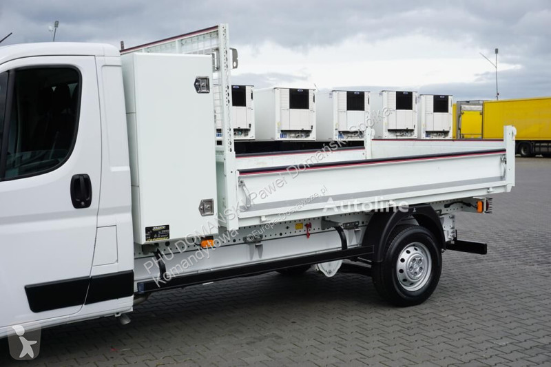 Samochód dostawczy Peugeot BOXER / 2,2 HDi /...