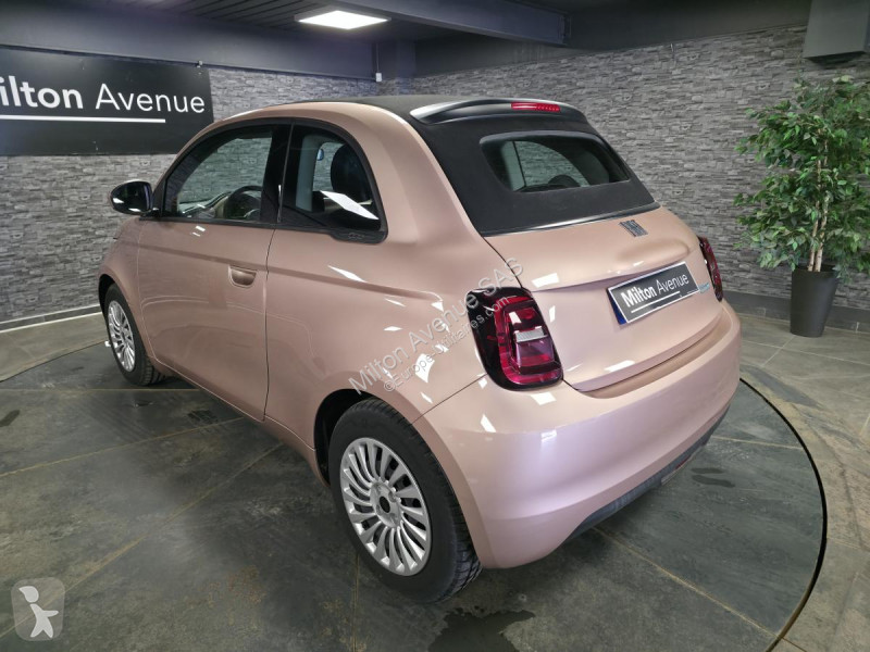 عربة نفعية Fiat 500 Fiat Cabriolet Electrique...