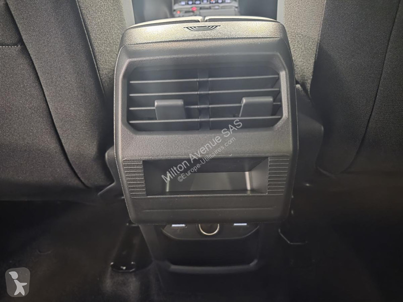 Véhicule utilitaire Citroën C5 AIRCROSS 1.2i...