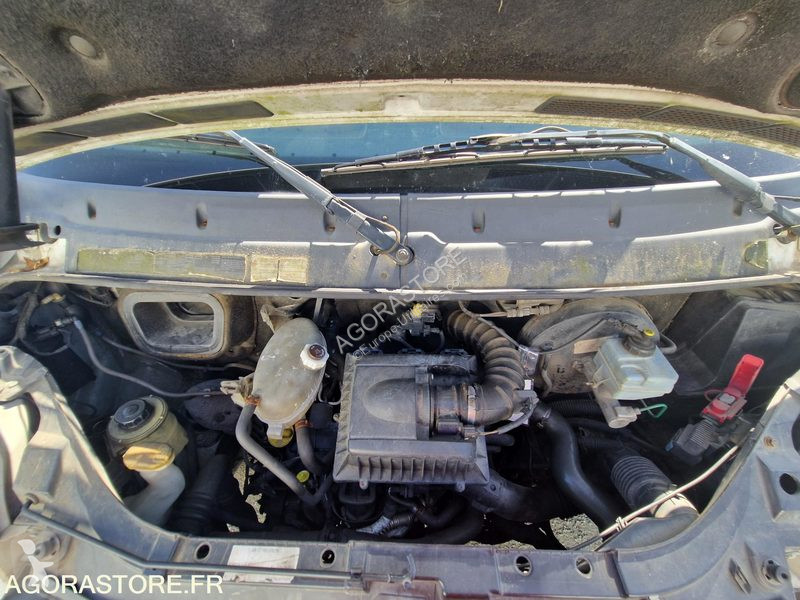 عربة نفعية Renault