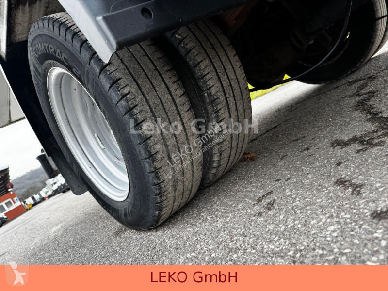 Samochód dostawczy Iveco 35C13